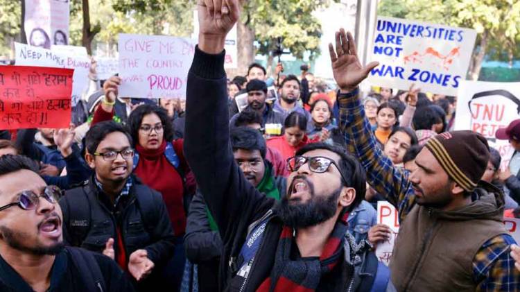 JNU violence: Delhi HC to hear 3 professors' plea to preserve evidence